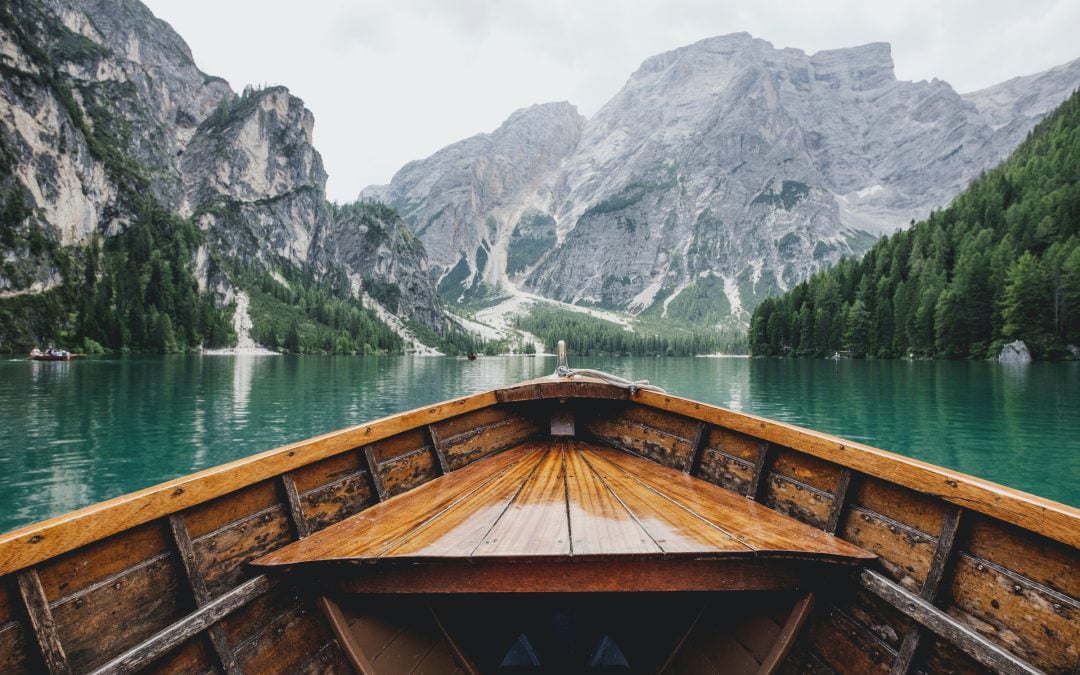 Jet Setter’s Essentials: Must-Have Travel Products for Your Next Budget Adventure